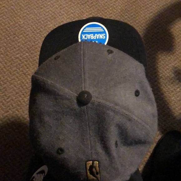 Adidas Oklahoma City Thunder SnapBack - Picture 5 of 10